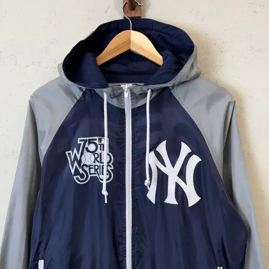 [BUNJANG] Mitchell &amp; Ness New York Yankees 75th Anniversary Jacket / [M] 미첼앤네스 뉴욕양키스 75주년 자켓
