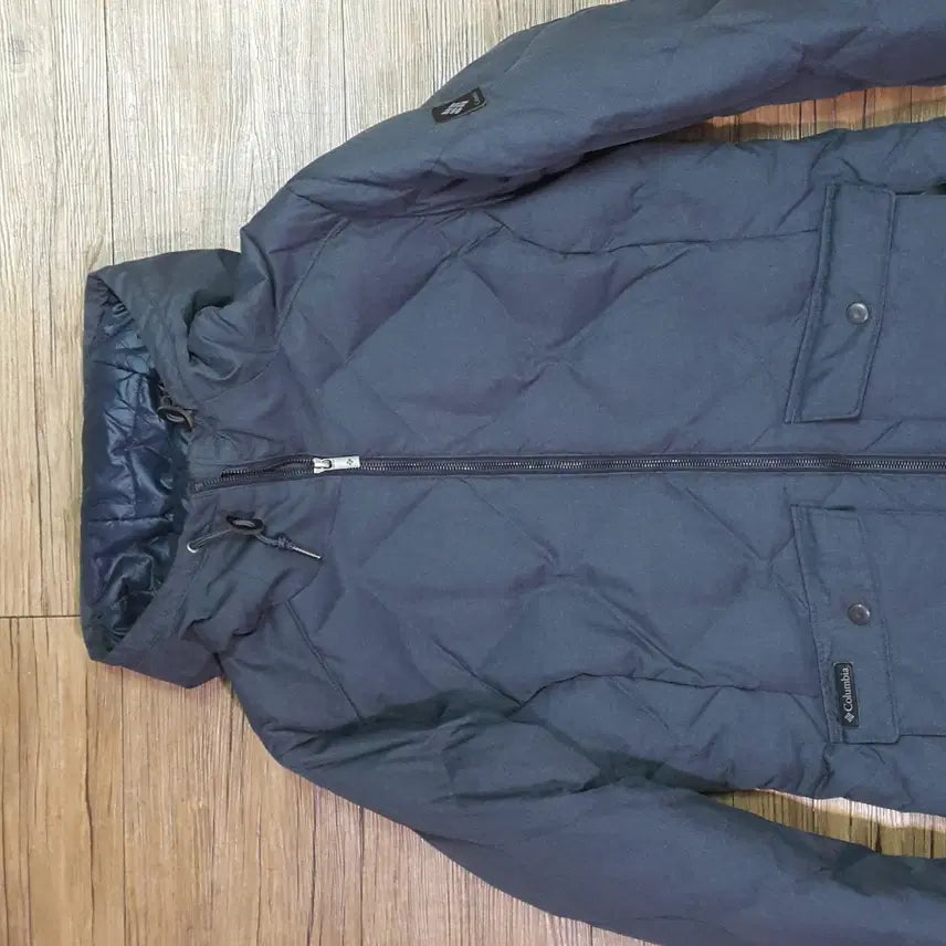 [BUNJANG] Columbia Down Padded Jacket (L Size) / 컬럼비아 다운패딩 L사이즈