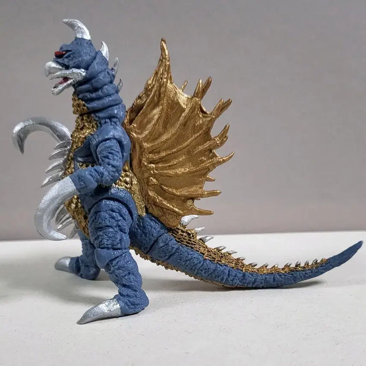 [BUNJANG] Bandai Godzilla HG Gigan Figure / 반다이 고질라 HG 3 가이강 가챠