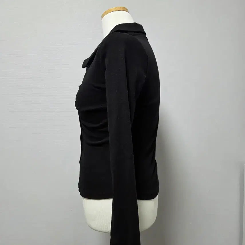 [BUNJANG] Black Shirred Glam Long Sleeve Blouse / 블랙 셔링 글램 긴팔 볼륨 굴림 블라우스