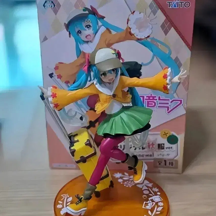 [BUNJANG] Hatsune Miku Autumn Clothes Ver. Figure / 하츠네 미쿠 피규어 가을옷 ver