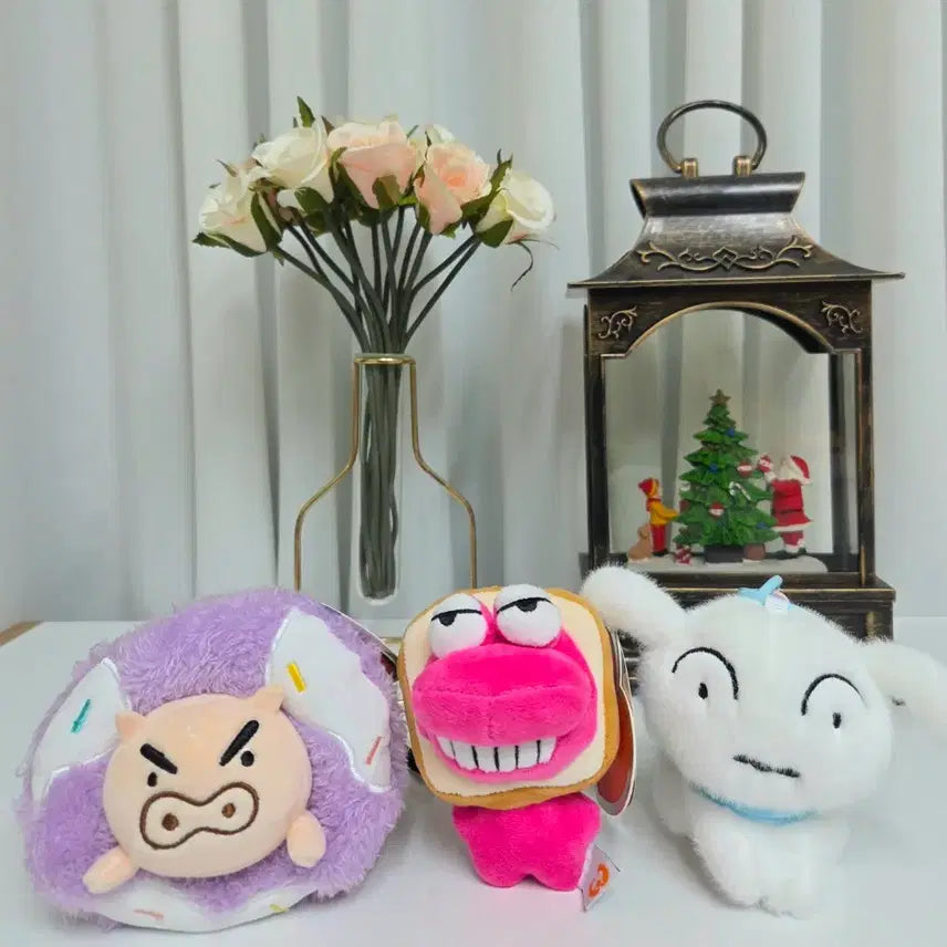 [BUNJANG] Crayon Shin-chan Character Keyring 3-Piece Set / 짱구 시리즈 인형 키링 3종세트