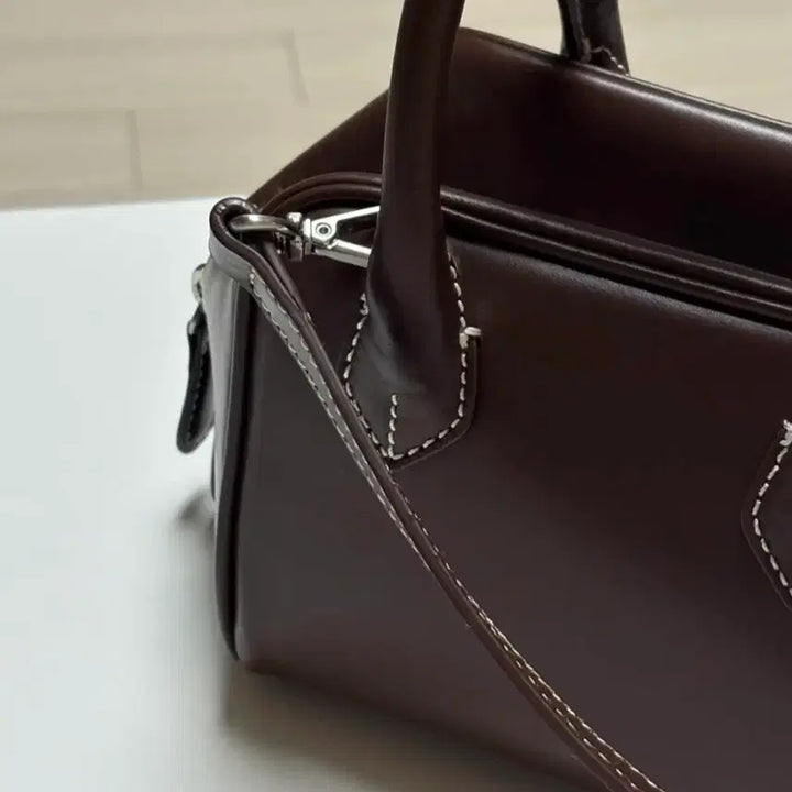 [BUNJANG] Sie Brot Mini Handbag / 시에 sie 브롯백 (미니/초콜릿)