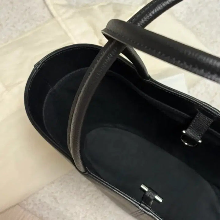 [BUNJANG] Sie Base Mini Tote Bag (Black) / 시에 sie 베이스 미니 토트백 (블랙)