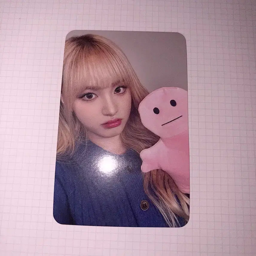 아이브 리즈 마인 사웨 검정인형 포카 양도 판매해요