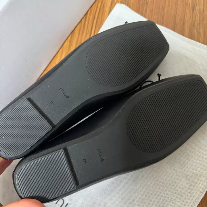 [BUNJANG] Nus Judith Ribbon Pintoe Flat 235 / 누스 유디트 리본 핀텃 플랫 235