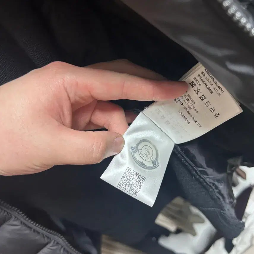 [BUNJANG] Moncler Knit Padded Jacket / 가격내림)몽클레어 니트패딩 3XL