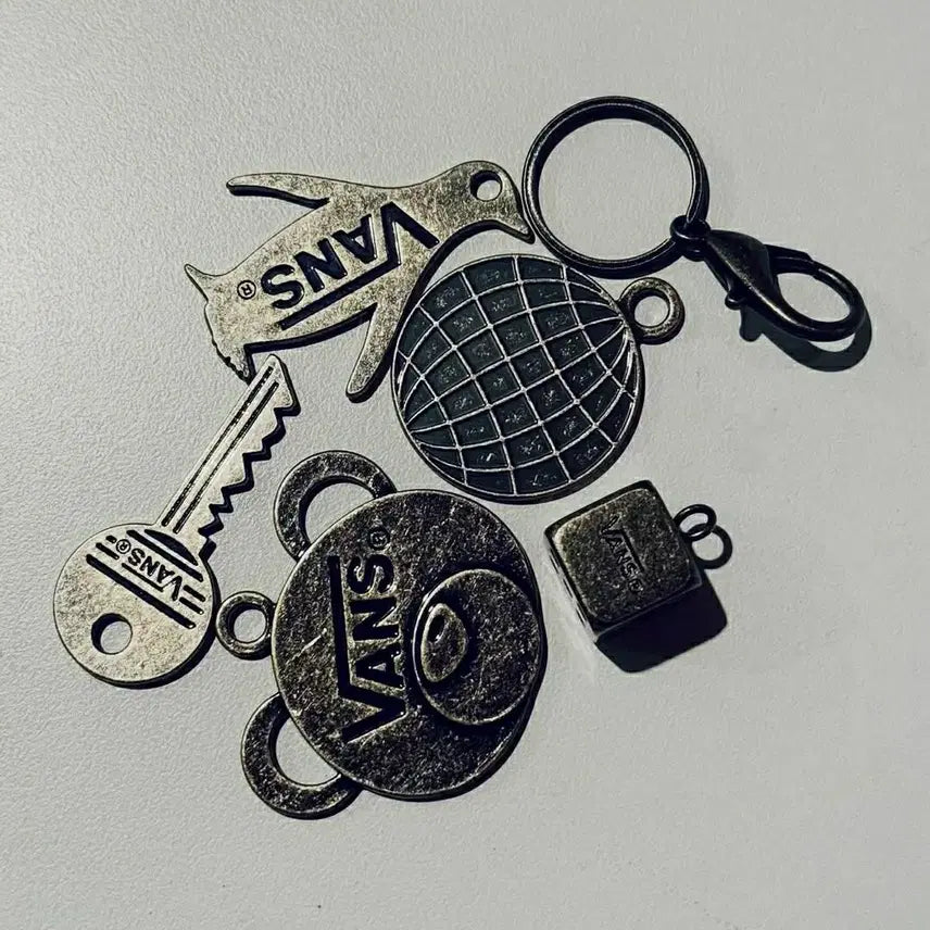 [BUNJANG] Vans LX Authentic 44 Charm Red Navy Sneakers / [275]반스 LX 어센틱 44 참스 레드 네이비