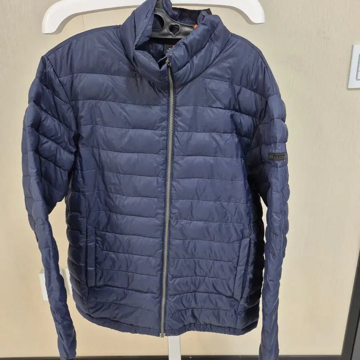 [BUNJANG] K2 Lightweight Down Jacket 105 Size / k2 정품 오리털경량패딩 105사이즈 팝니다