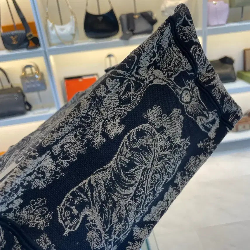 [BUNJANG] Dior Book Tote Newsmole Bag / [정품] 디올 북토트 뉴스몰 백