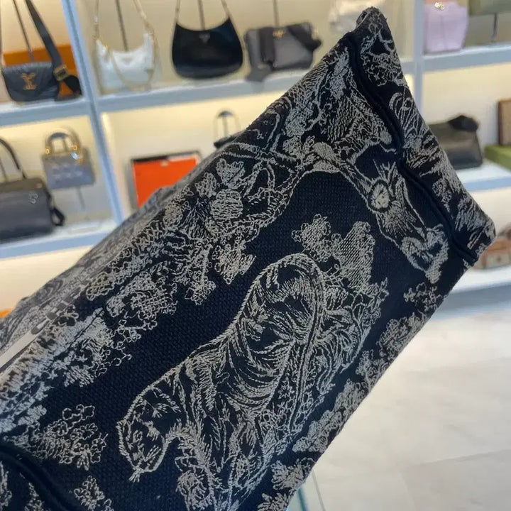 [BUNJANG] Dior Book Tote Newsmole Bag / [정품] 디올 북토트 뉴스몰 백