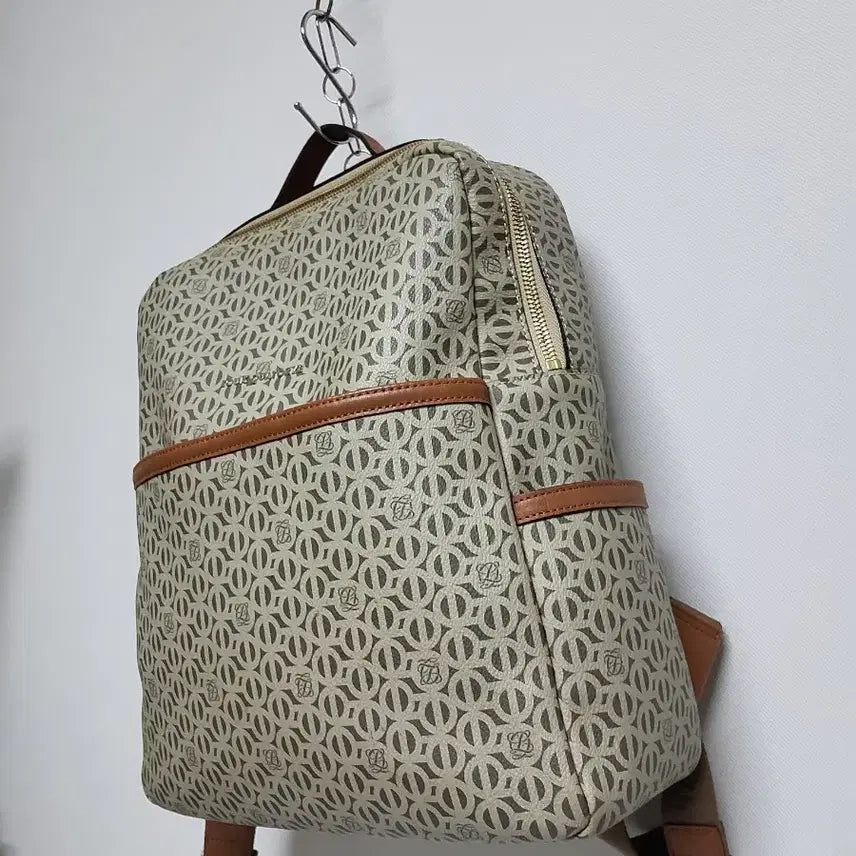 [BUNJANG] Louis Quatorze Women's Backpack / 루이까또즈 백팩  *29/35