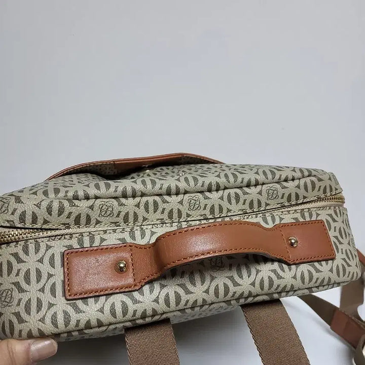 [BUNJANG] Louis Quatorze Women's Backpack / 루이까또즈 백팩  *29/35