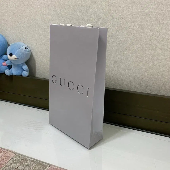 [BUNJANG] Gucci Shopping Bag and Paper Bag Set / 구찌 쇼핑백(17x29x6) + 봉투