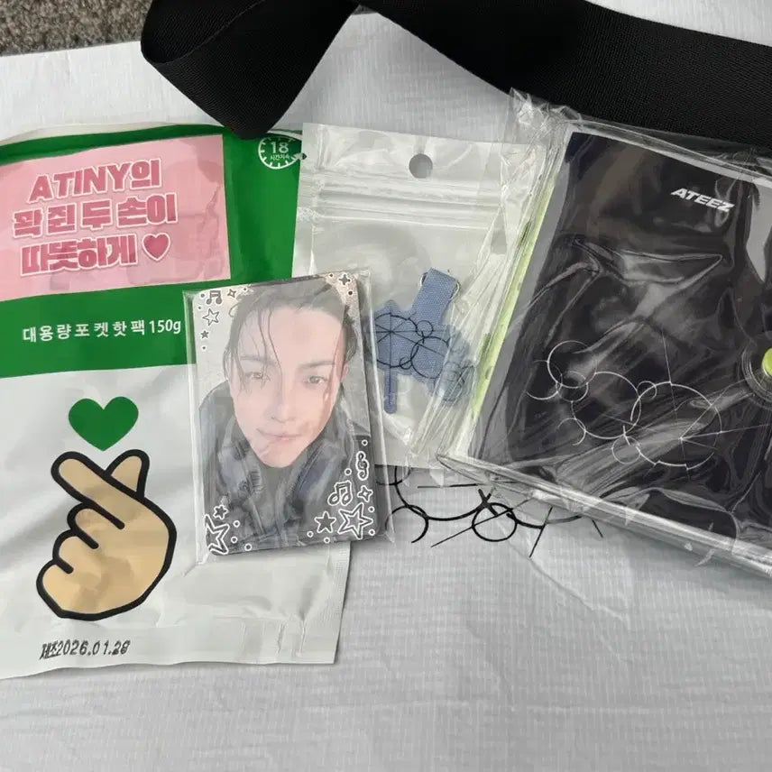 에이티즈 아드레날린 공방키트 포카세트 양도