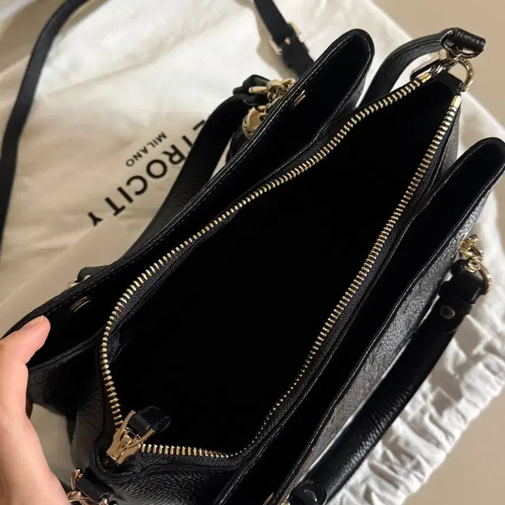 [BUNJANG] Metrocity Tote &amp; Cross Bag / 메트로시티 토트 겸 크로스백