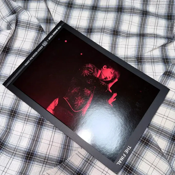 [BUNJANG] BTS Jimin Wings Essay Book / BTS 방탄소년단 지민 윙즈 에세이북
