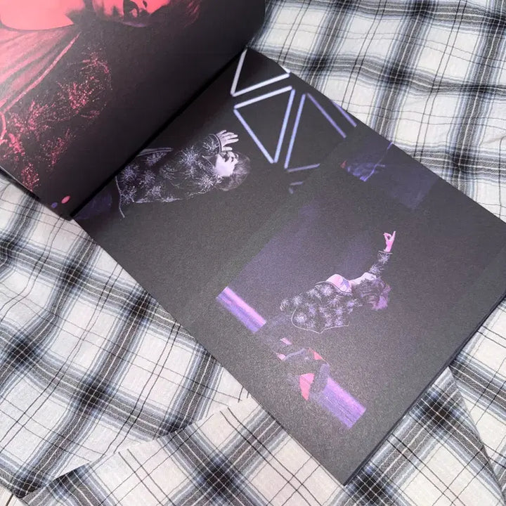 [BUNJANG] BTS Jimin Wings Essay Book / BTS 방탄소년단 지민 윙즈 에세이북