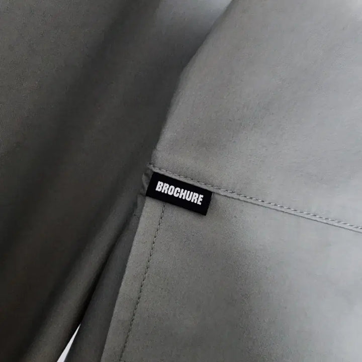 [BUNJANG] L Brochure Windbreaker Jacket / [L] 브로슈어 BROCHURE / 바람막이 윈드 브레이커 자켓