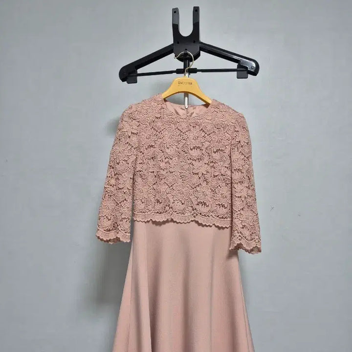 [BUNJANG] Leni & Bone Pink Lace Flare Dress / 레니본핑크 레이스 플레어 원피스