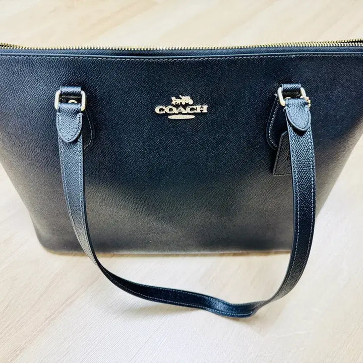 [BUNJANG] COACH Gallery Tote Bag Black / [정품/중고] COACH 코치 갤러리 토트백 블랙 팝니다.