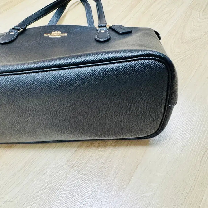 [BUNJANG] COACH Gallery Tote Bag Black / [정품/중고] COACH 코치 갤러리 토트백 블랙 팝니다.
