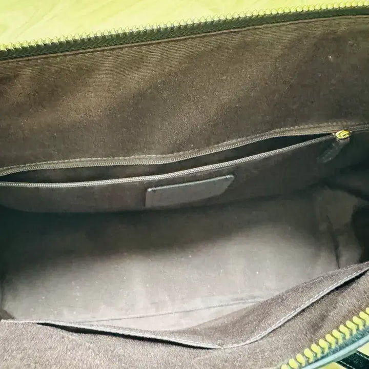 [BUNJANG] COACH Gallery Tote Bag Black / [정품/중고] COACH 코치 갤러리 토트백 블랙 팝니다.