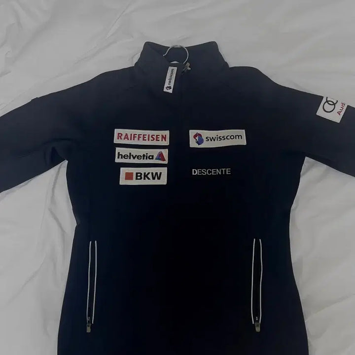 [BUNJANG] Descente Training Top S / 데상트 스키팀 트레이닝