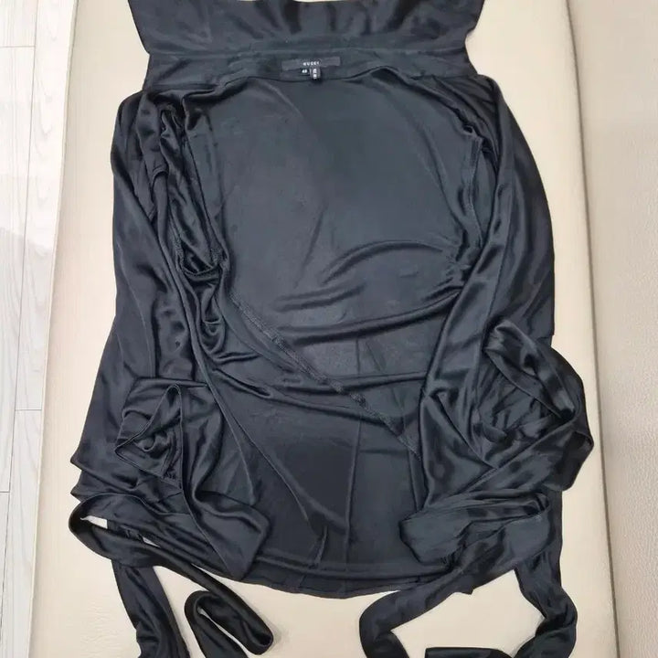 [BUNJANG] Gucci Black Wrap Blouse / GUCCI 구찌 정품 블랙 랩 블라우스