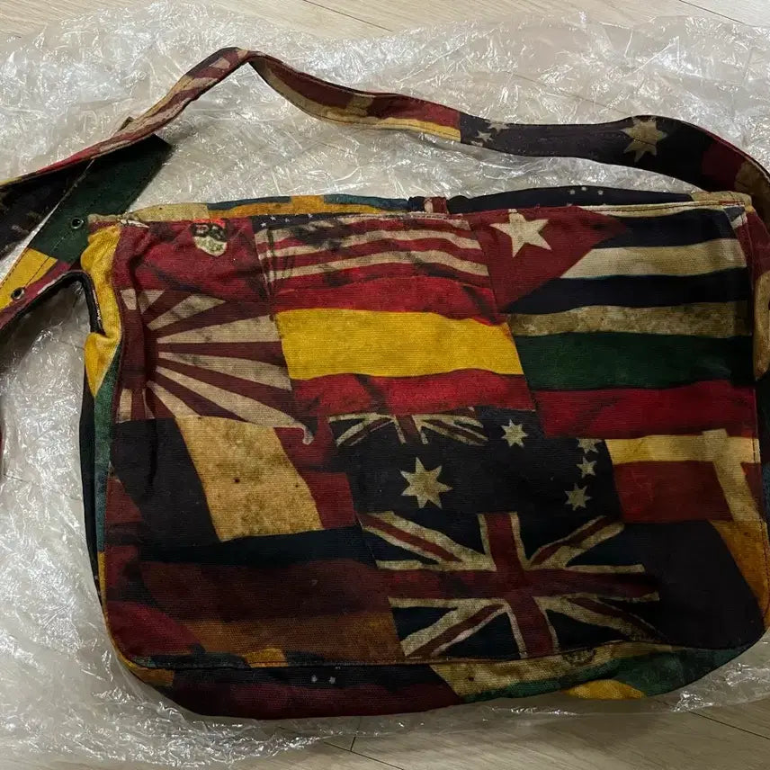 [BUNJANG] Barbour International Wax Cotton Crossbody Bag / 바버 인터내셔널 크로스백