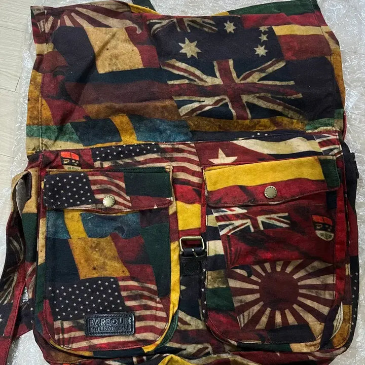 [BUNJANG] Barbour International Wax Cotton Crossbody Bag / 바버 인터내셔널 크로스백