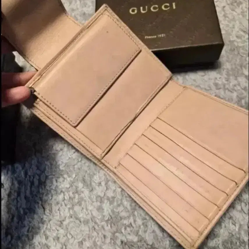[BUNJANG] Gucci French Wallet Card Holder / 구찌 프랜치 반지갑 카드지갑