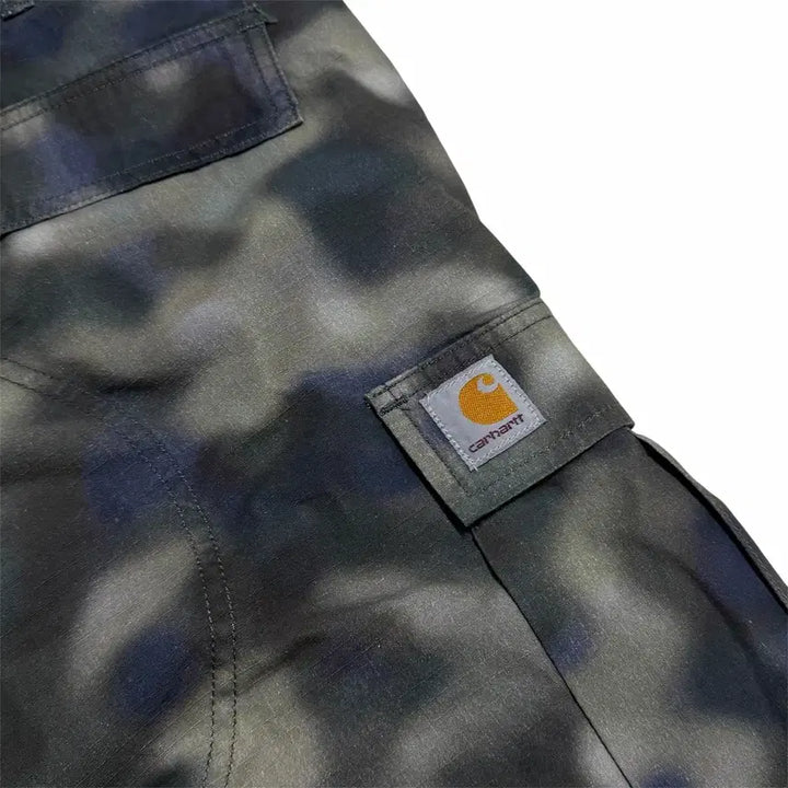 [SOLD OUT] Carhartt WIP 립스탑 카모 쇼츠