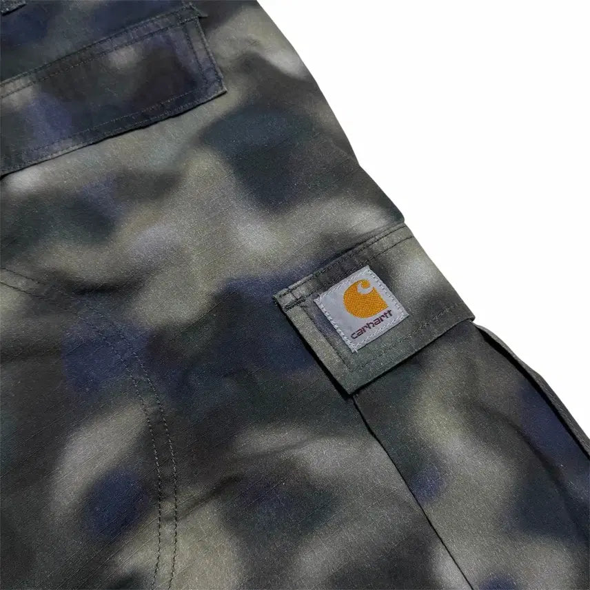 [SOLD OUT] Carhartt WIP 립스탑 카모 쇼츠