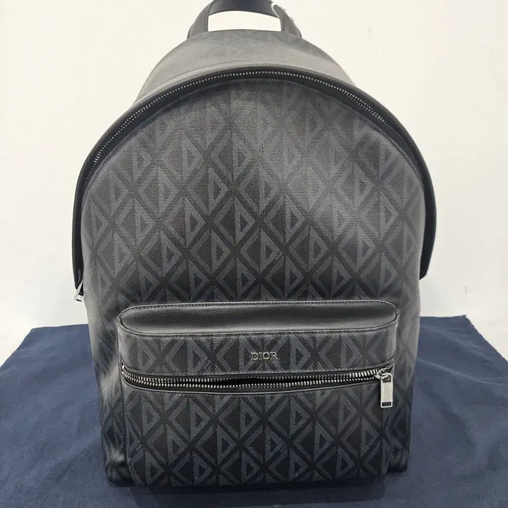 [BUNJANG] Dior Diamond Backpack / 디올 다이아몬드 백팩(미사용)