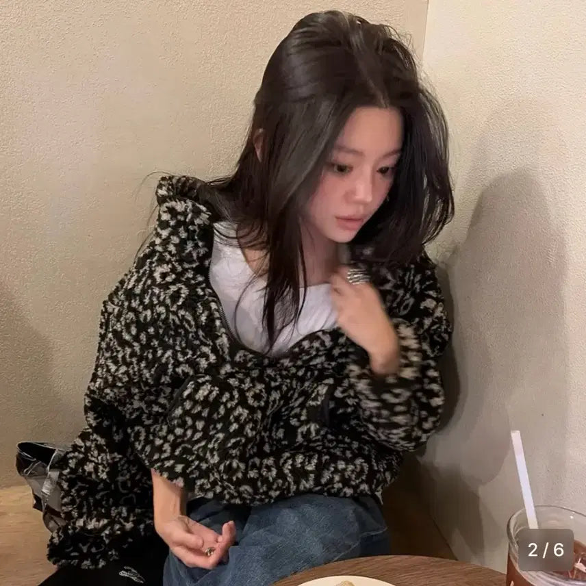 [BUNJANG] JunJunSpace Sherling Leopard Half Zip-up (M) / 준준스페이스 시어링 호피 하프집업 m