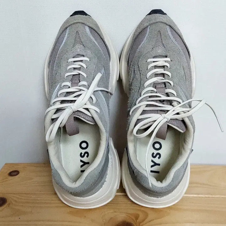 [BUNJANG] ISO Accumix Dove Sneakers / 270)이소 아큐믹 도브 스니커즈 1회착화