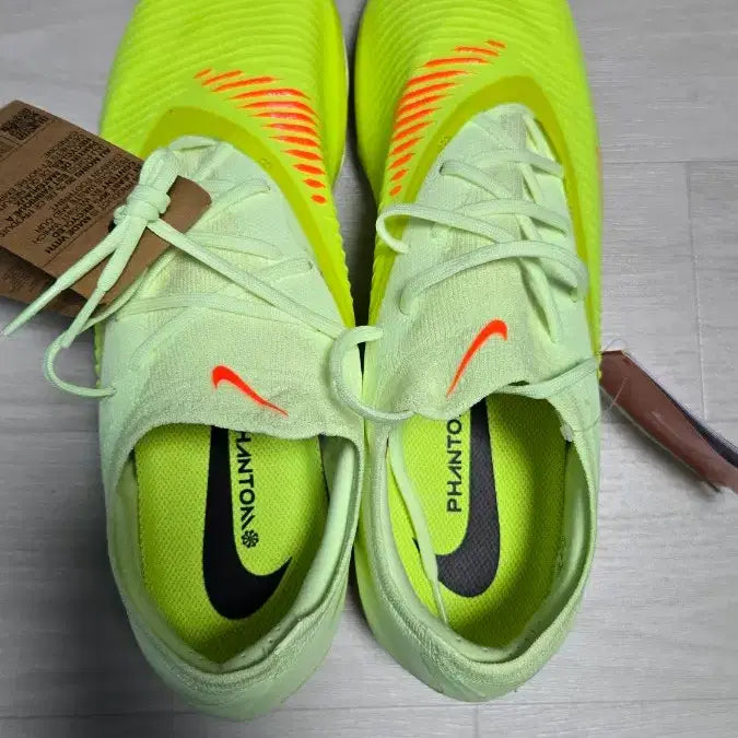 [BUNJANG] Nike ReactX Phantom 6 Pro TF Soccer Cleats / 나이키 리액트X 팬텀6 로우 프로 TF 305mm 판매합니다 풋살화