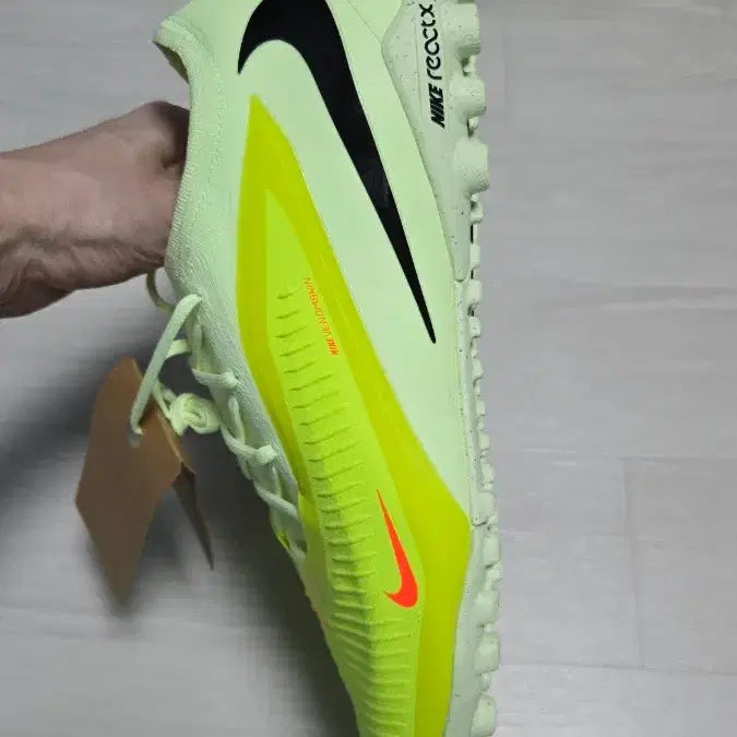 [BUNJANG] Nike ReactX Phantom 6 Pro TF Soccer Cleats / 나이키 리액트X 팬텀6 로우 프로 TF 305mm 판매합니다 풋살화