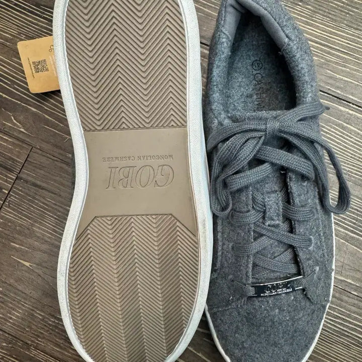 [BUNJANG] Cashmere Sneakers (265) / 고비 텍달린 캐시미어 스니커즈 (265)