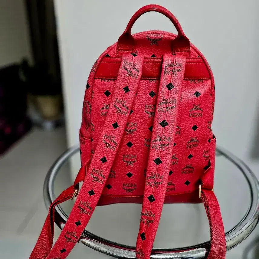 [BUNJANG] MCM Pink Backpack with Studs / MCM 핑크 백팩 (스터드 장식)