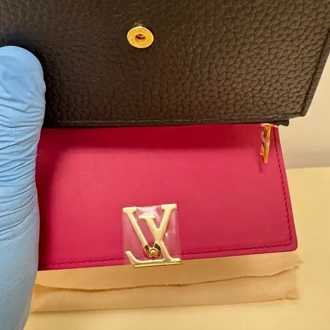 [BUNJANG] Capucines Women's Wallet / (새상품) / (정품) 카퓌신 여성 반지갑 정가146만