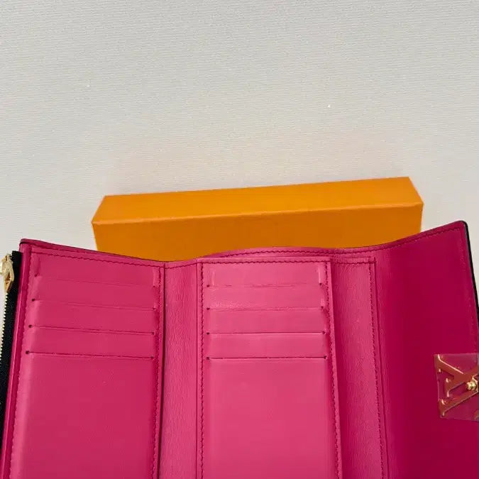 [BUNJANG] Capucines Women's Wallet / (새상품) / (정품) 카퓌신 여성 반지갑 정가146만