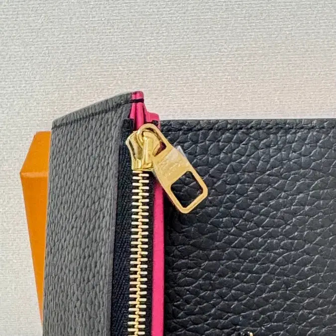 [BUNJANG] Capucines Women's Wallet / (새상품) / (정품) 카퓌신 여성 반지갑 정가146만