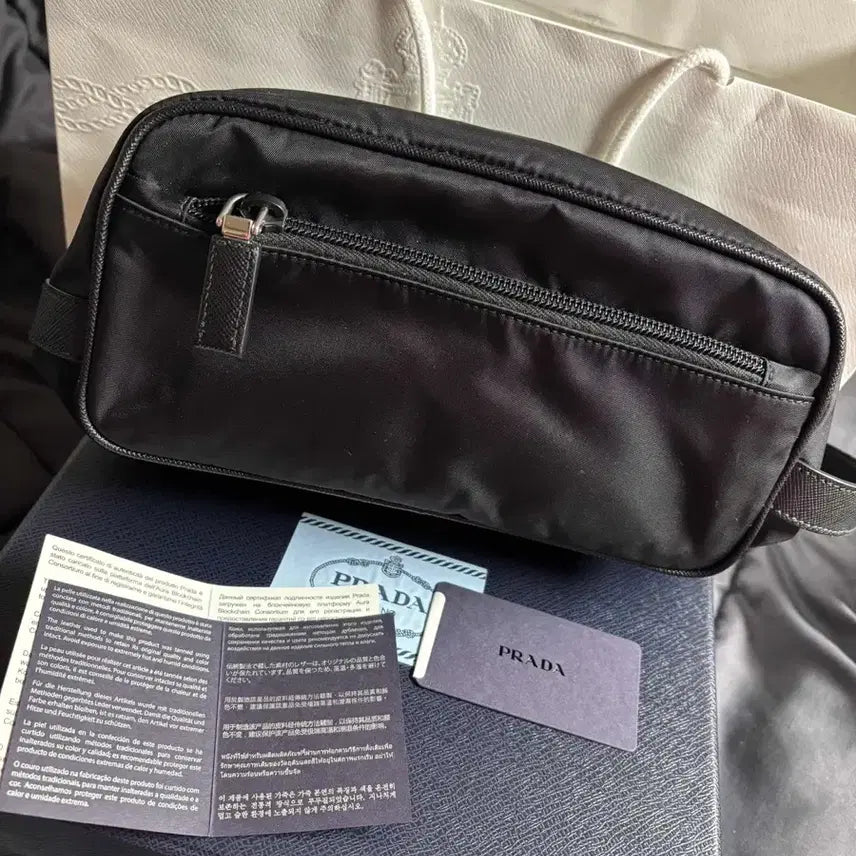 [BUNJANG] Prada Re-Nylon and Saffiano Leather Bag / 프라다 리나일론 앤 사피아노 레더