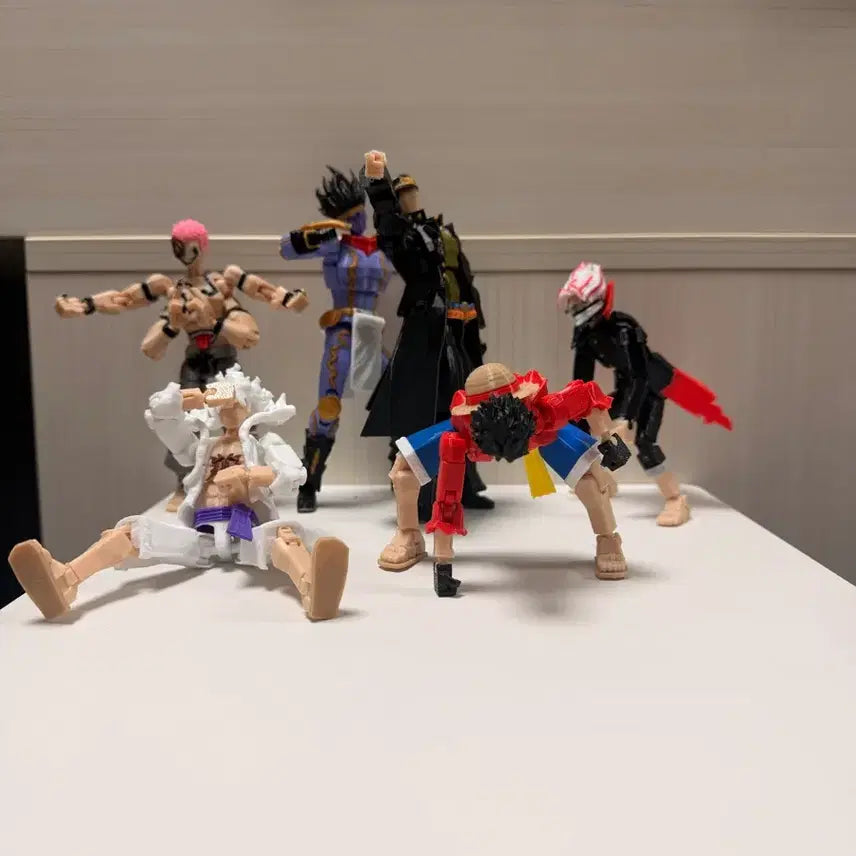 애니 관절 피규어