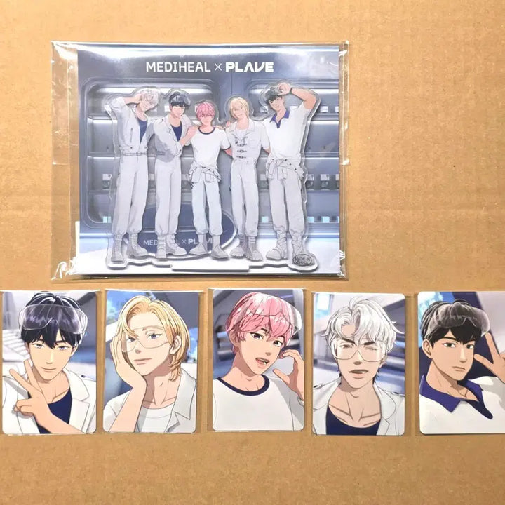 미개봉)PLAVE 플레이브 메디힐 아크릴스탠드+포토카드 세트