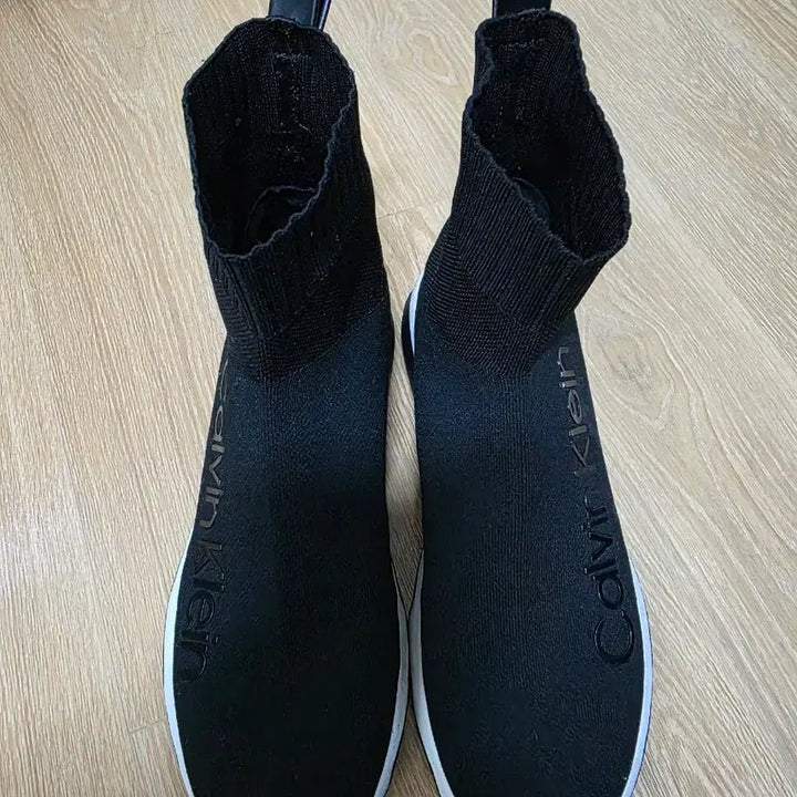 [BUNJANG] Calvin Klein Carmina Socks Knit Black / [235] 캘빈클라인 카르미나 삭스니트 블랙