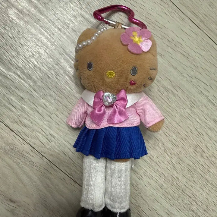 [BUNJANG] Sanrio GyaRukitty Keyring / 산리오 정품 갸루키티 인형키링