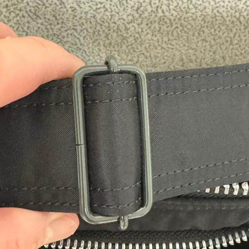 [BUNJANG] Porter Tanker S Black Shoulder Bag / 포터 탱커 S 블랙 622-76963